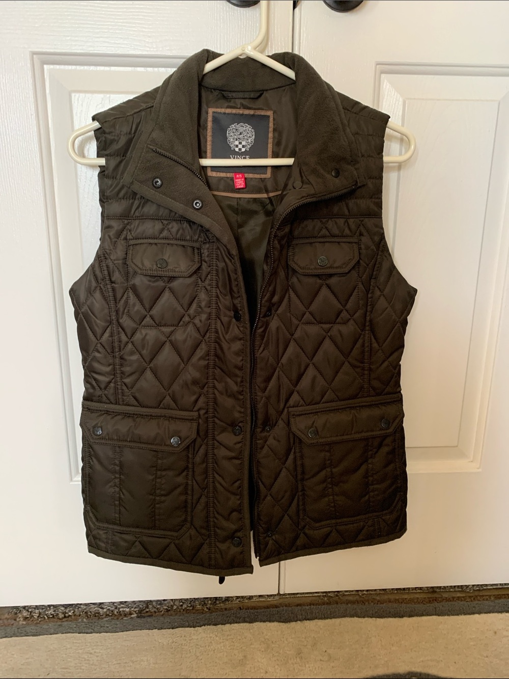 Vince Camuto Quilted Olive Vest with Front Pockets